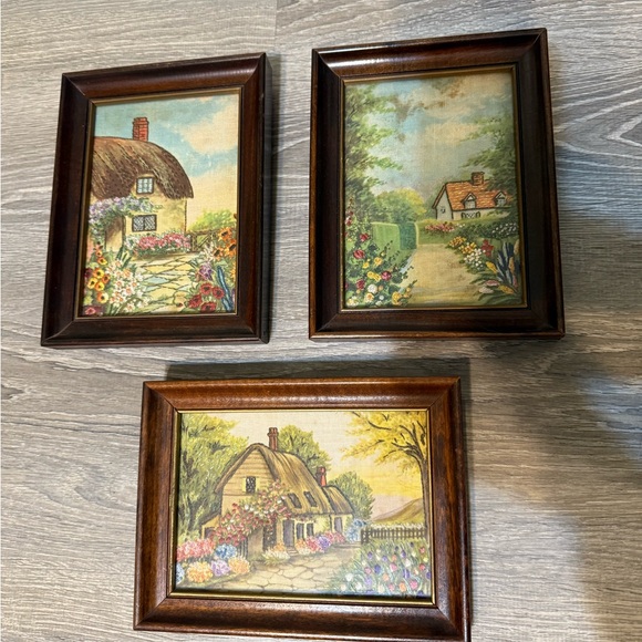 Set of Three Vintage Framed Cottage Prints on Fabric with Embroidered Flowers - Picture 10 of 12